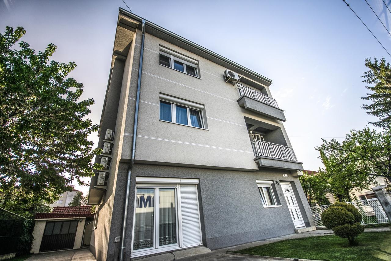 Apartments Ivan Ni Exteriör bild